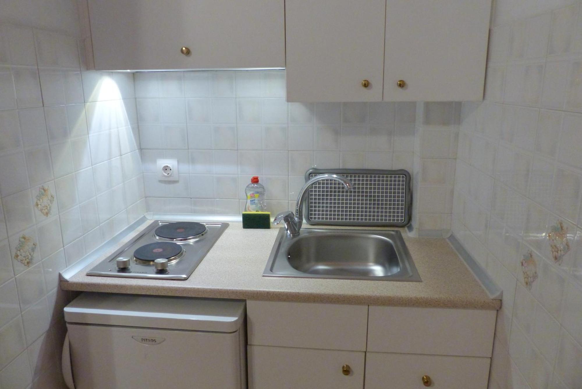 Circe Pansion Apartment Lixouri Bagian luar foto