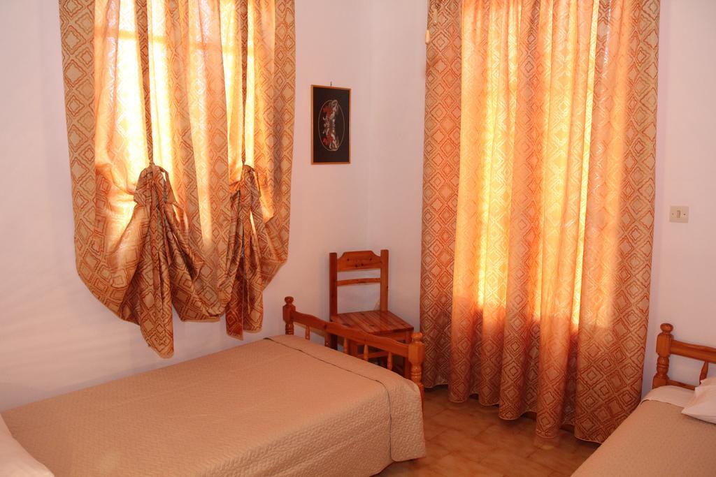 Circe Pansion Apartment Lixouri Ruang foto