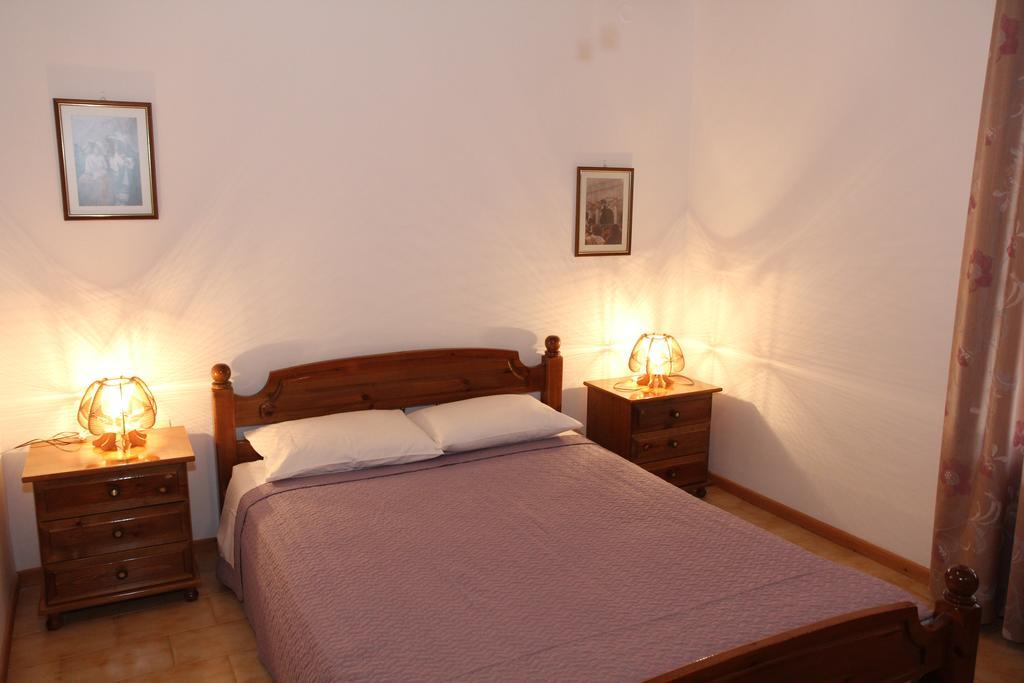 Circe Pansion Apartment Lixouri Ruang foto