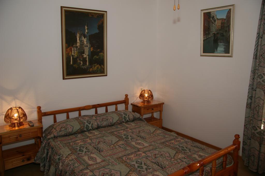Circe Pansion Apartment Lixouri Bagian luar foto