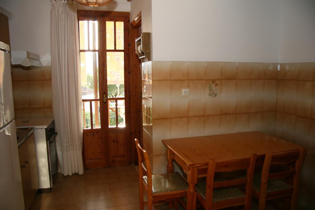 Circe Pansion Apartment Lixouri Ruang foto